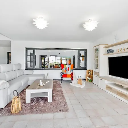 Вилла Sea Star Lanzarote Коста Бланка