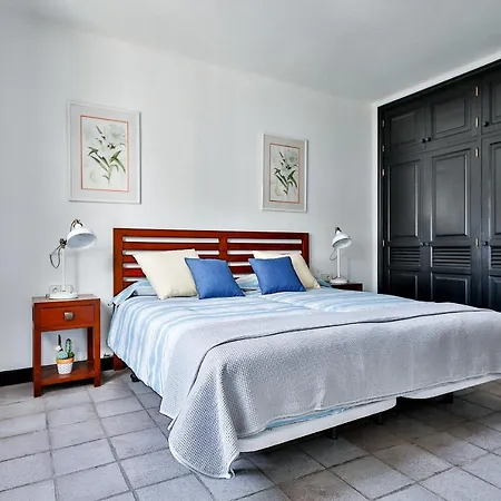 Sea Star Lanzarote Villa *